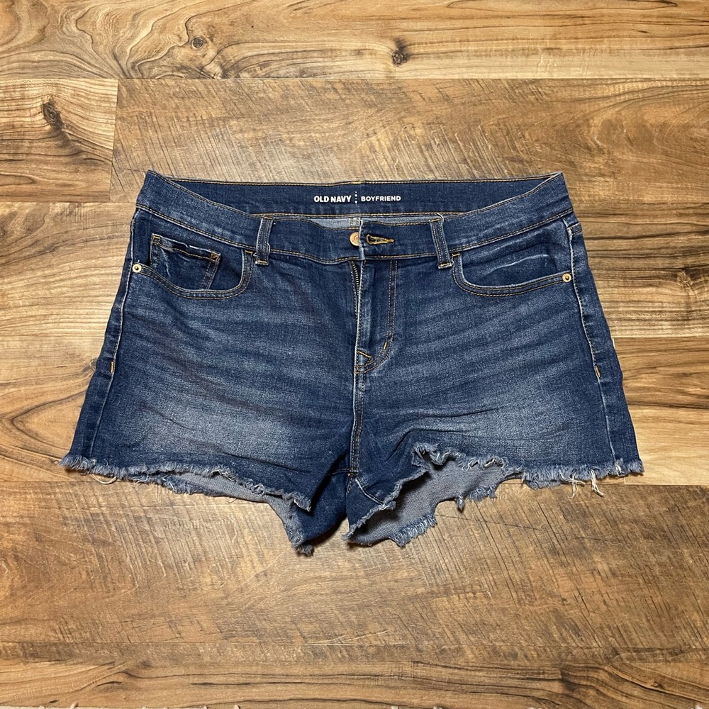 Old Navy Boyfriend shorts
